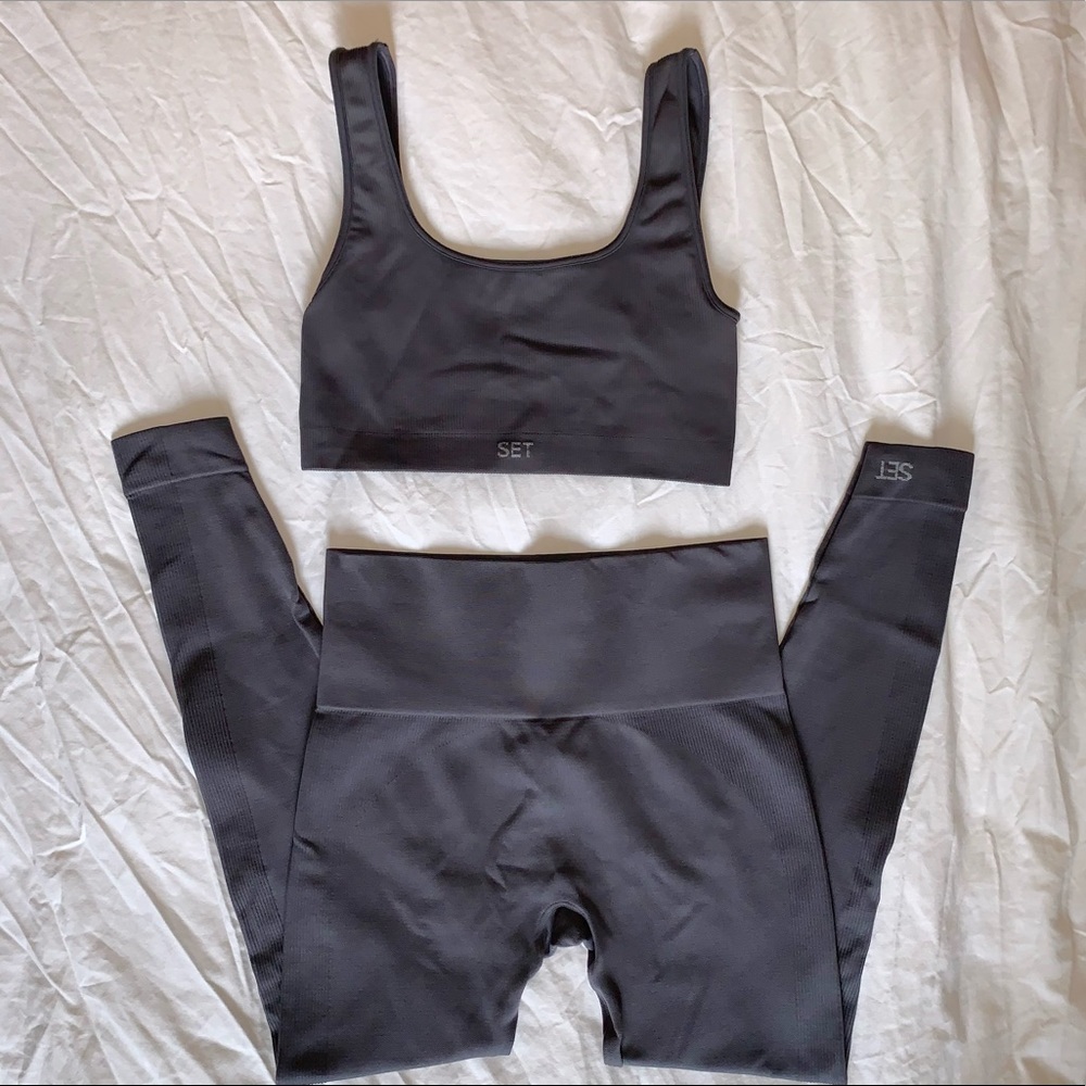 SETactive Leggings + Box Cut Bra Set Size Small